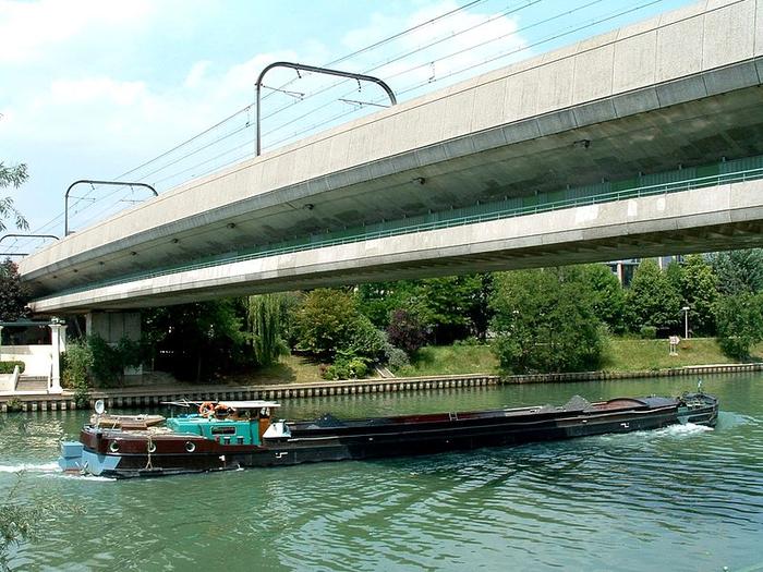 RER A-pont sur la Marne-Noisy