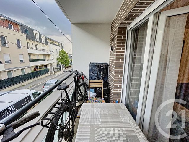 Afficher la photo en grand Appartement F2 à vendre - 2 pièces - 44.3 m2 - NOISY LE GRAND - 93 - ILE-DE-FRANCE - Century 21 Adéquation