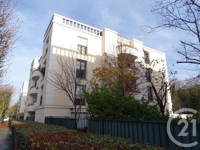 Afficher la photo en grand Appartement F3 à vendre - 3 pièces - 72.48 m2 - NOISY LE GRAND - 93 - ILE-DE-FRANCE - Century 21 Adéquation