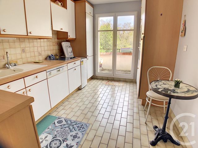 Afficher la photo en grand Appartement F3 à vendre - 3 pièces - 72.48 m2 - NOISY LE GRAND - 93 - ILE-DE-FRANCE - Century 21 Adéquation