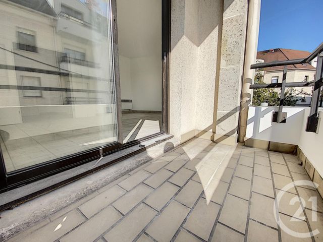 Afficher la photo en grand Appartement F3 à vendre - 3 pièces - 67.12 m2 - NOISY LE GRAND - 93 - ILE-DE-FRANCE - Century 21 Adéquation