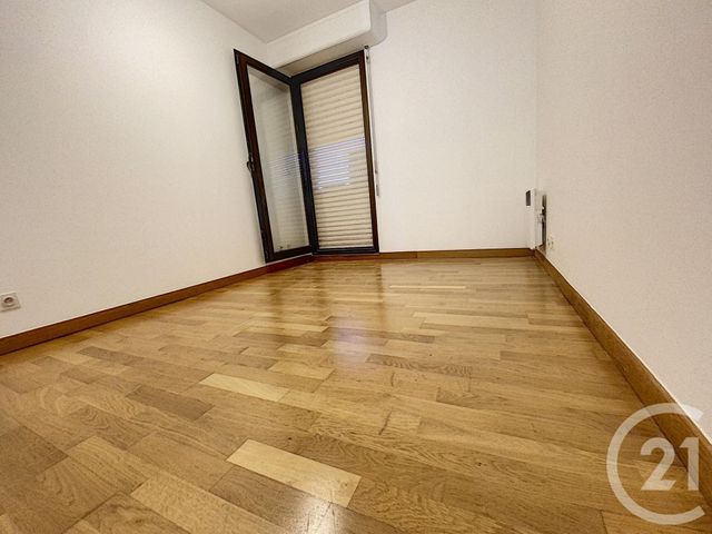 Afficher la photo en grand Appartement F3 à vendre - 3 pièces - 67.12 m2 - NOISY LE GRAND - 93 - ILE-DE-FRANCE - Century 21 Adéquation