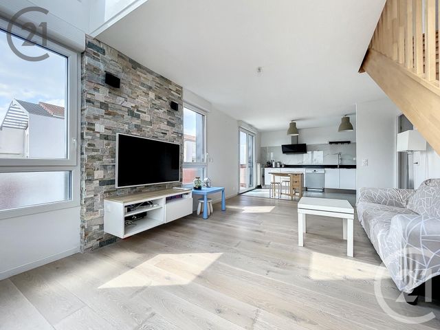 appartement - NEUILLY SUR MARNE - 93