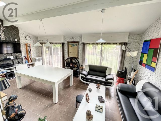 maison à vendre - 4 pièces - 88.85 m2 - NOISY LE GRAND - 93 - ILE-DE-FRANCE - Century 21 Adéquation