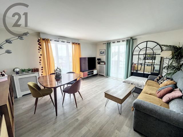 Appartement F3 à vendre - 3 pièces - 62.25 m2 - NOISY LE GRAND - 93 - ILE-DE-FRANCE - Century 21 Adéquation